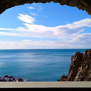 L'incanto Divino Di Fronte Solo L'orizzonte! , Riomaggiore Italy